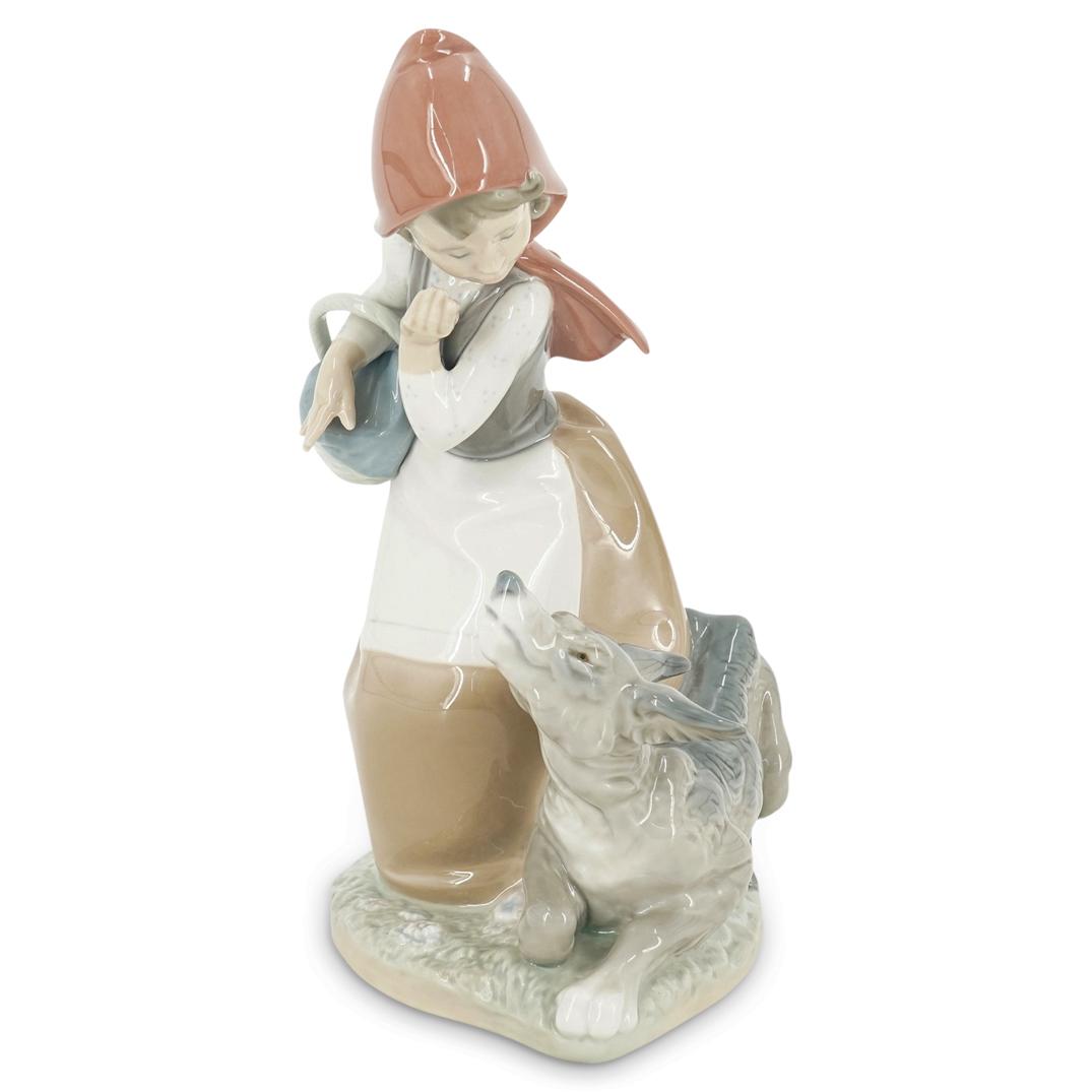 Lladro "Little Red Riding Hood" Porcelain (1 of 4)