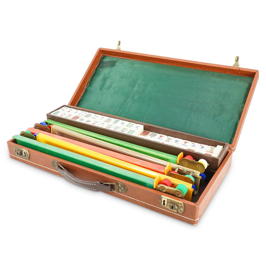 Vintage Mahjong Set In Case (1 of 7)