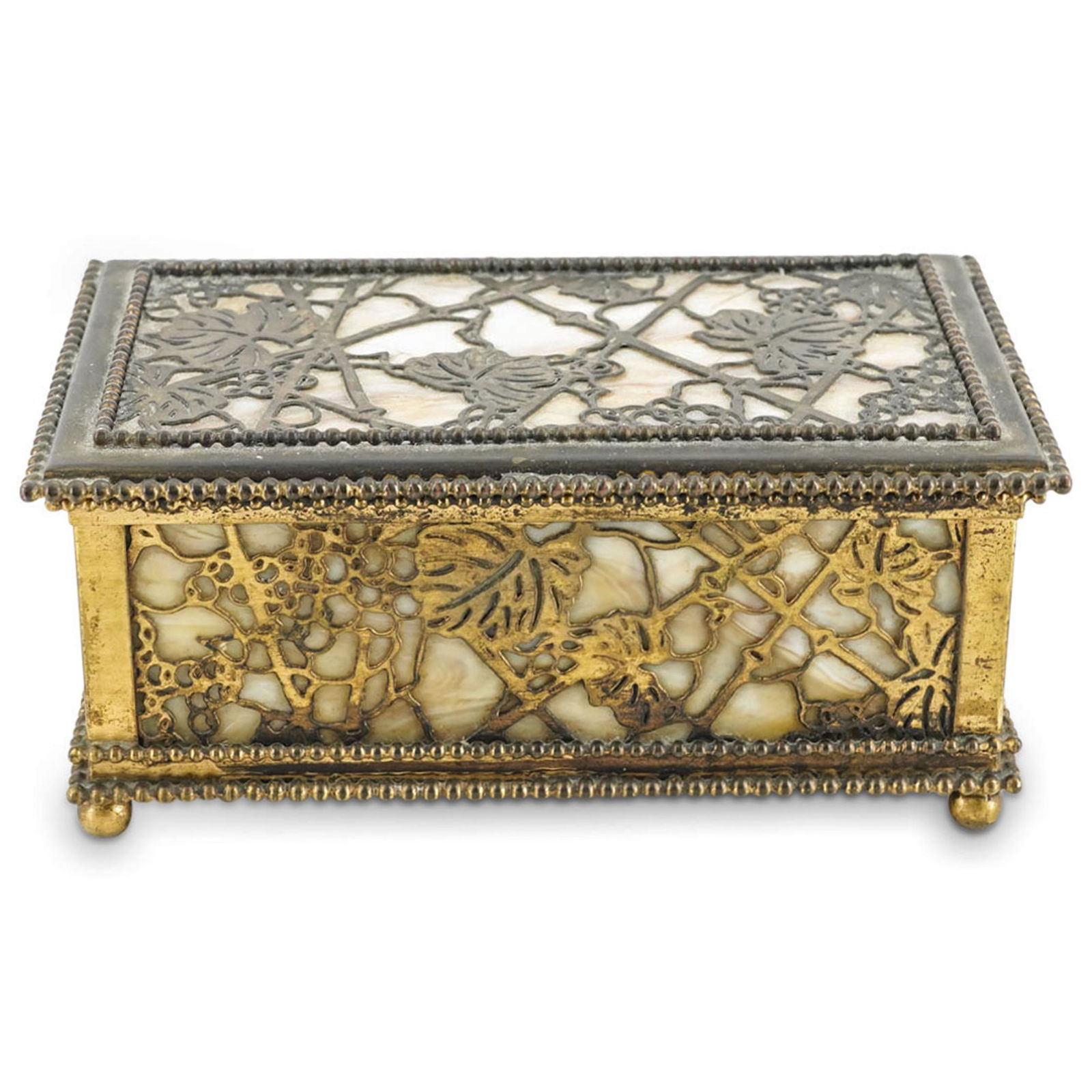 Tiffany Studios Grapevine Vanity Box (1 of 9)