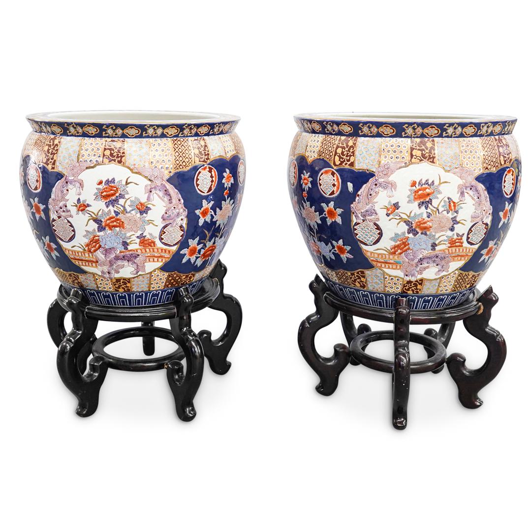 Pair of Chinese Porcelain Fish Bowls (1 of 13)