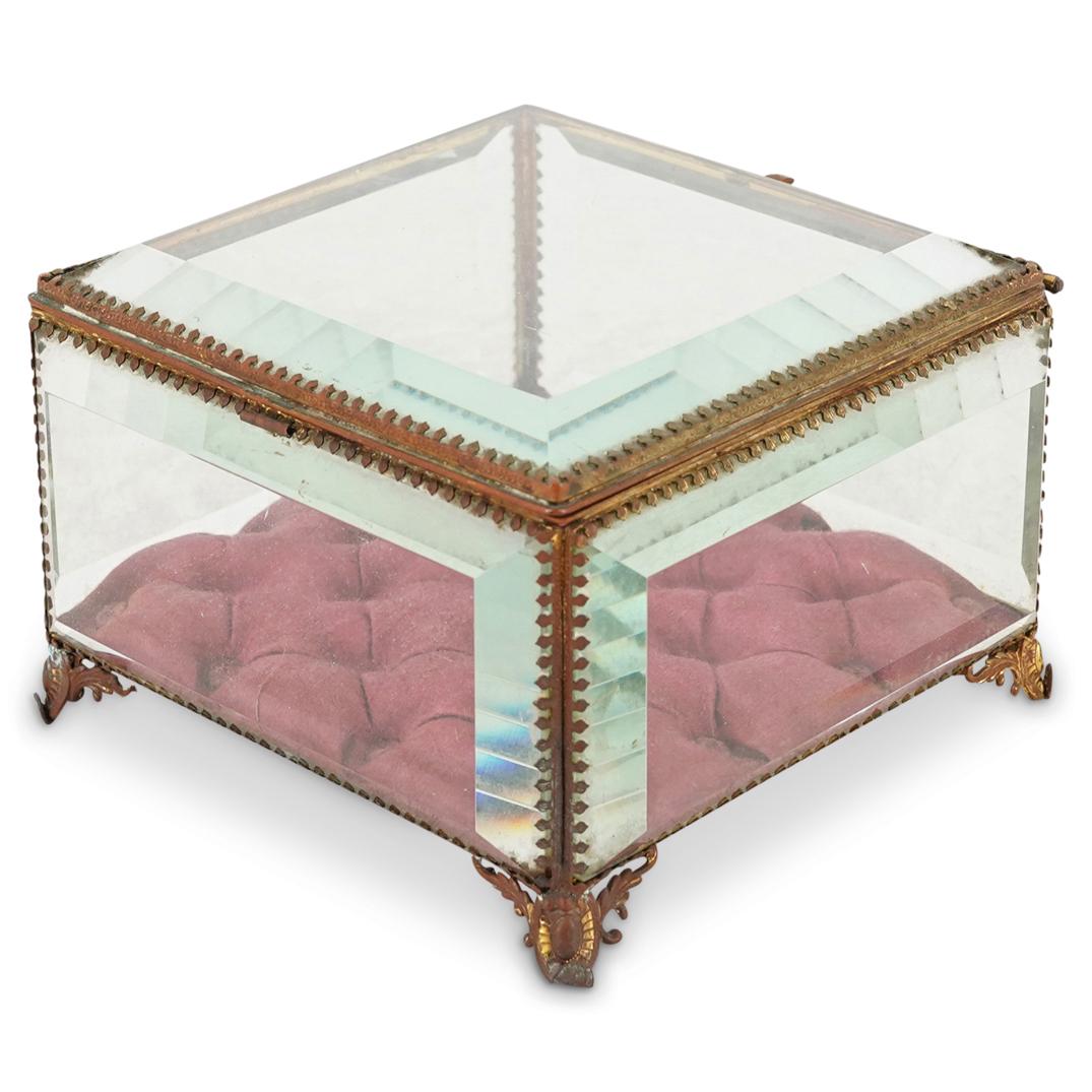 Vintage Glass Jewelry Box (1 of 5)