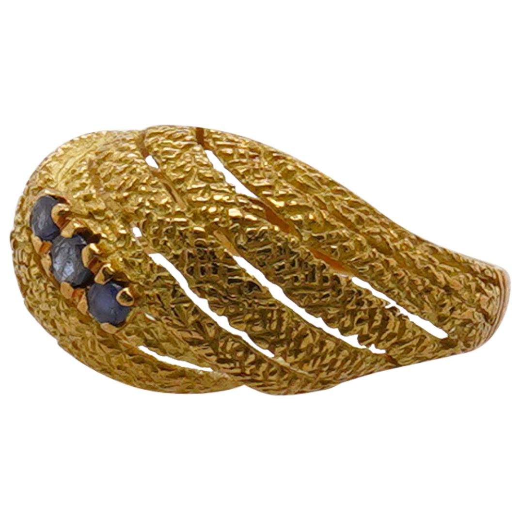 18k Gold and Sapphire Gold Ring (1 of 9)