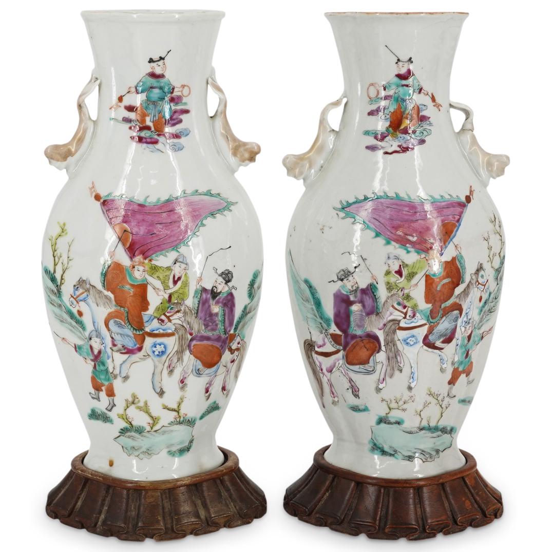 Pair Of Antique Chinese Famille Rose Vases (1 of 12)