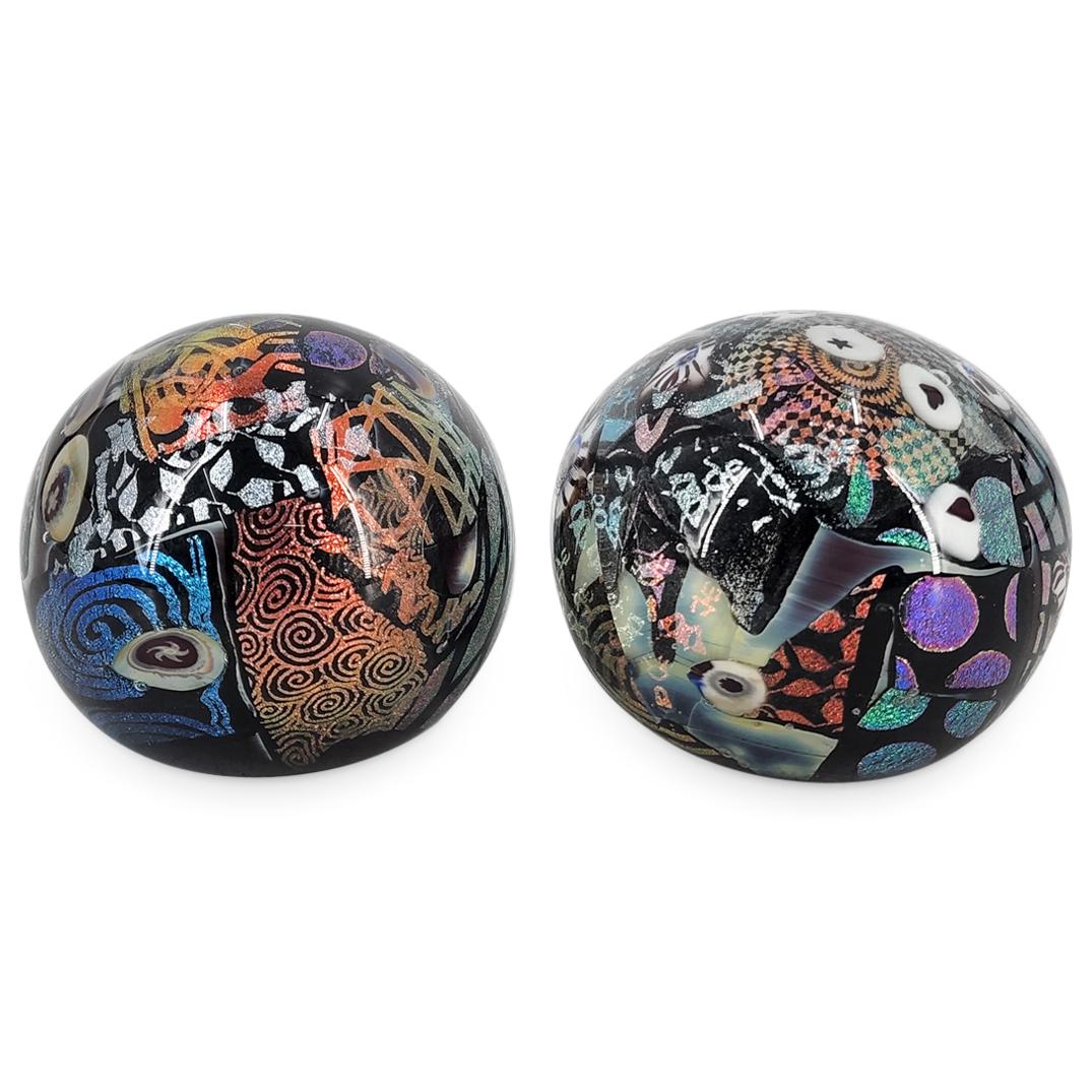 Peter Vanderlaan (b. 1950) Paperweight (1 of 9)