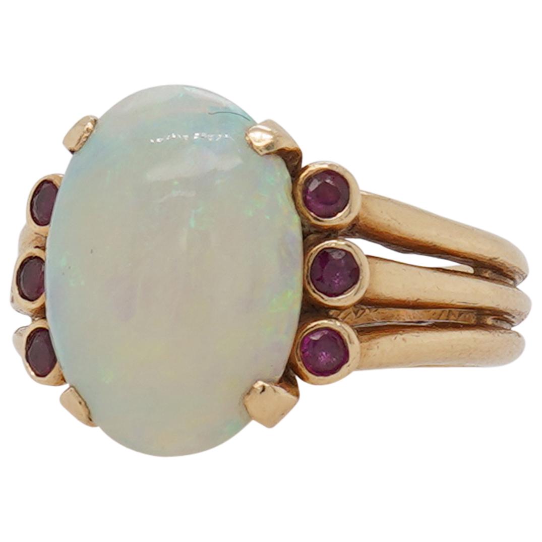 Vintage 14k Gold and Opal Ring (1 of 5)