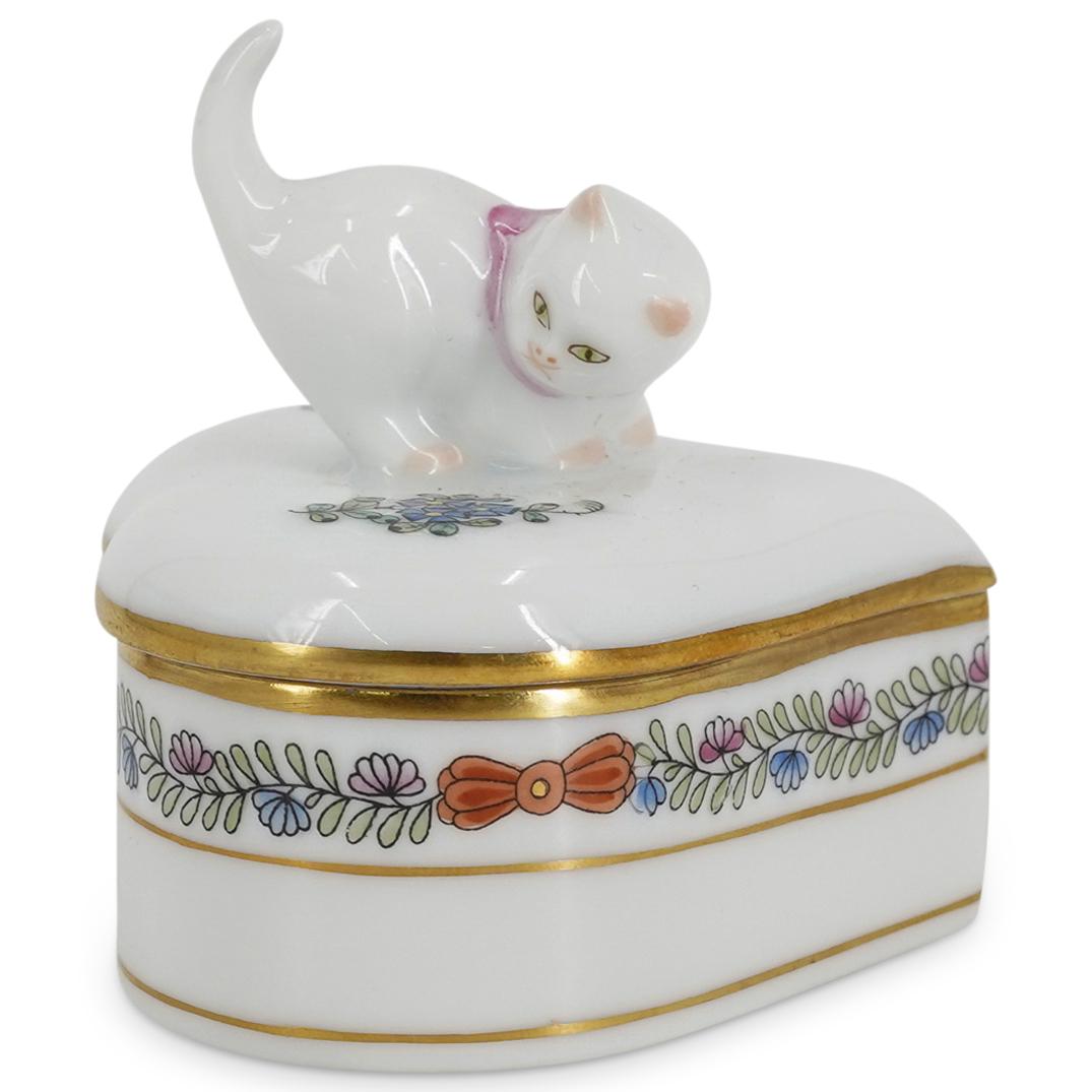 Herend Porcelain Heart-Shaped Lidded Box W/ Cat (1 of 7)