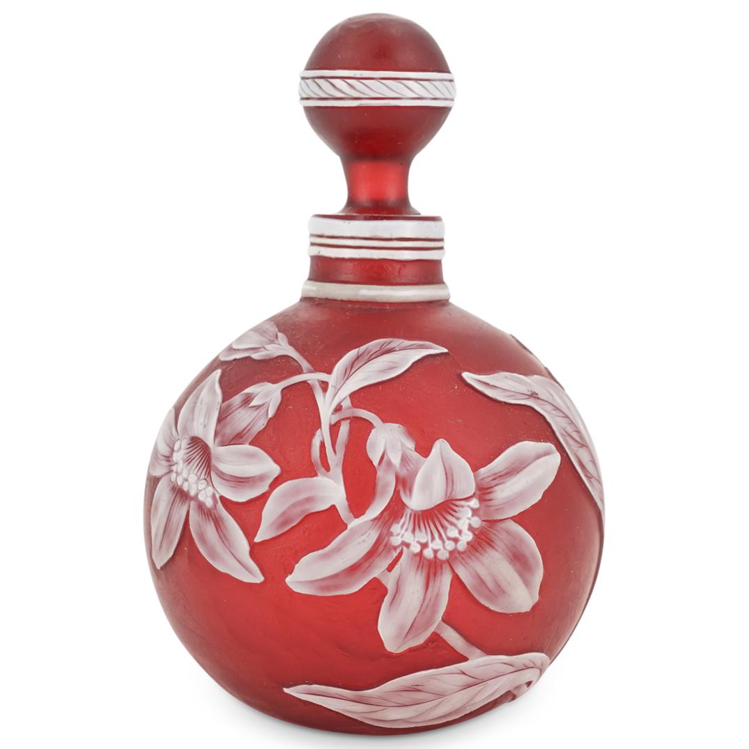 Antique English Thomas Webb Two Tone Cameo Glass Perfume Bottle (1 of 6)