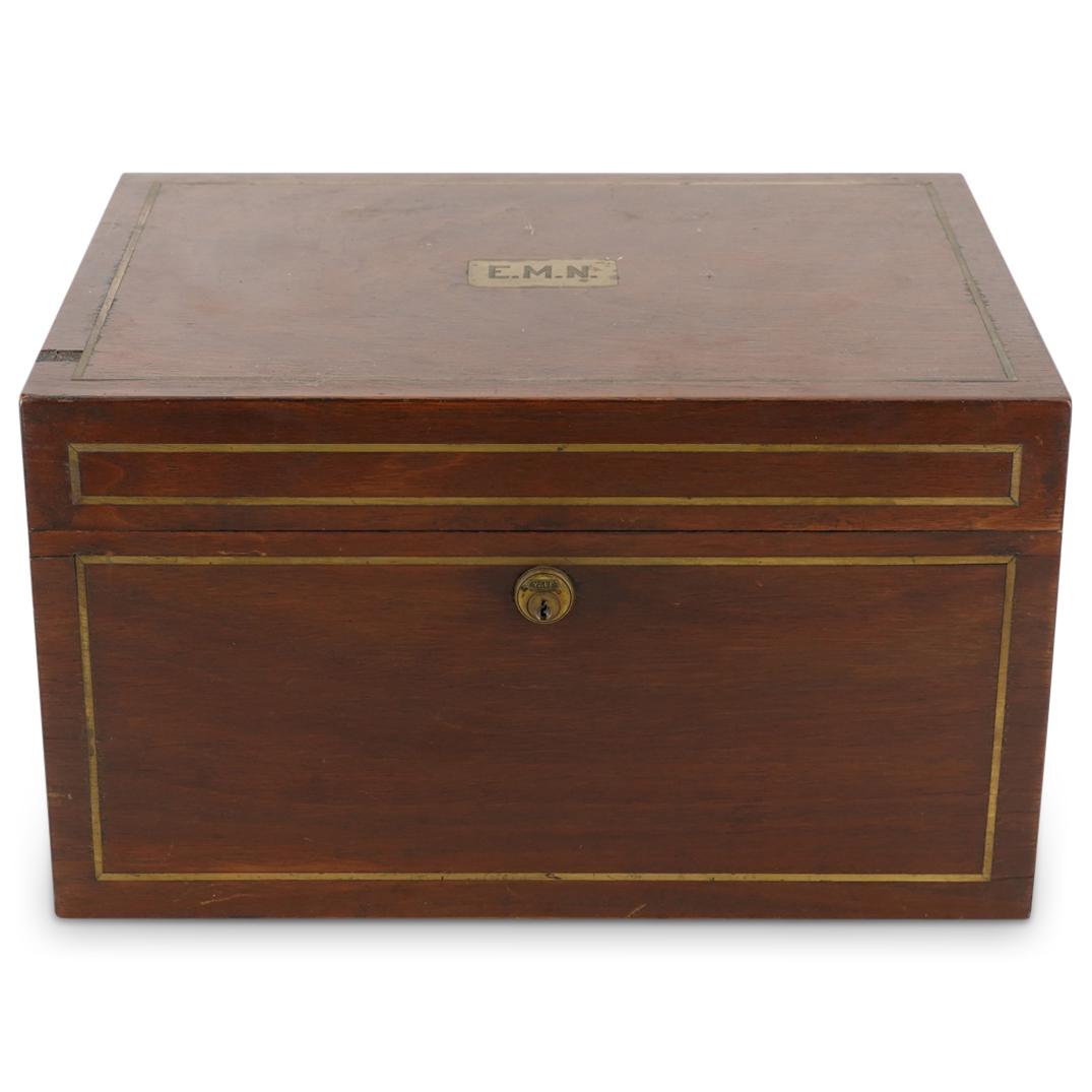Benson and Hedges Brass Inlay Humidor (1 of 8)