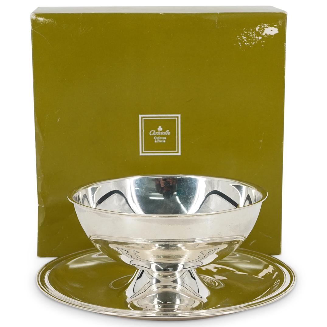 Christofle Silver Plated Round Sauce Boat in Box: DESCRIPTION: Christofle silver plated round sauce bowl designed as one piece with saucer in a minimalistic style. Stamped with hallmark at the underside. Includes box with sticker at the underside "Ch