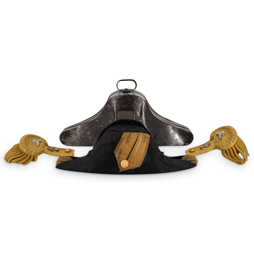 19th Century U.S Navy Admirals Chapeau de Bras & Epaulettes (1 of 16)