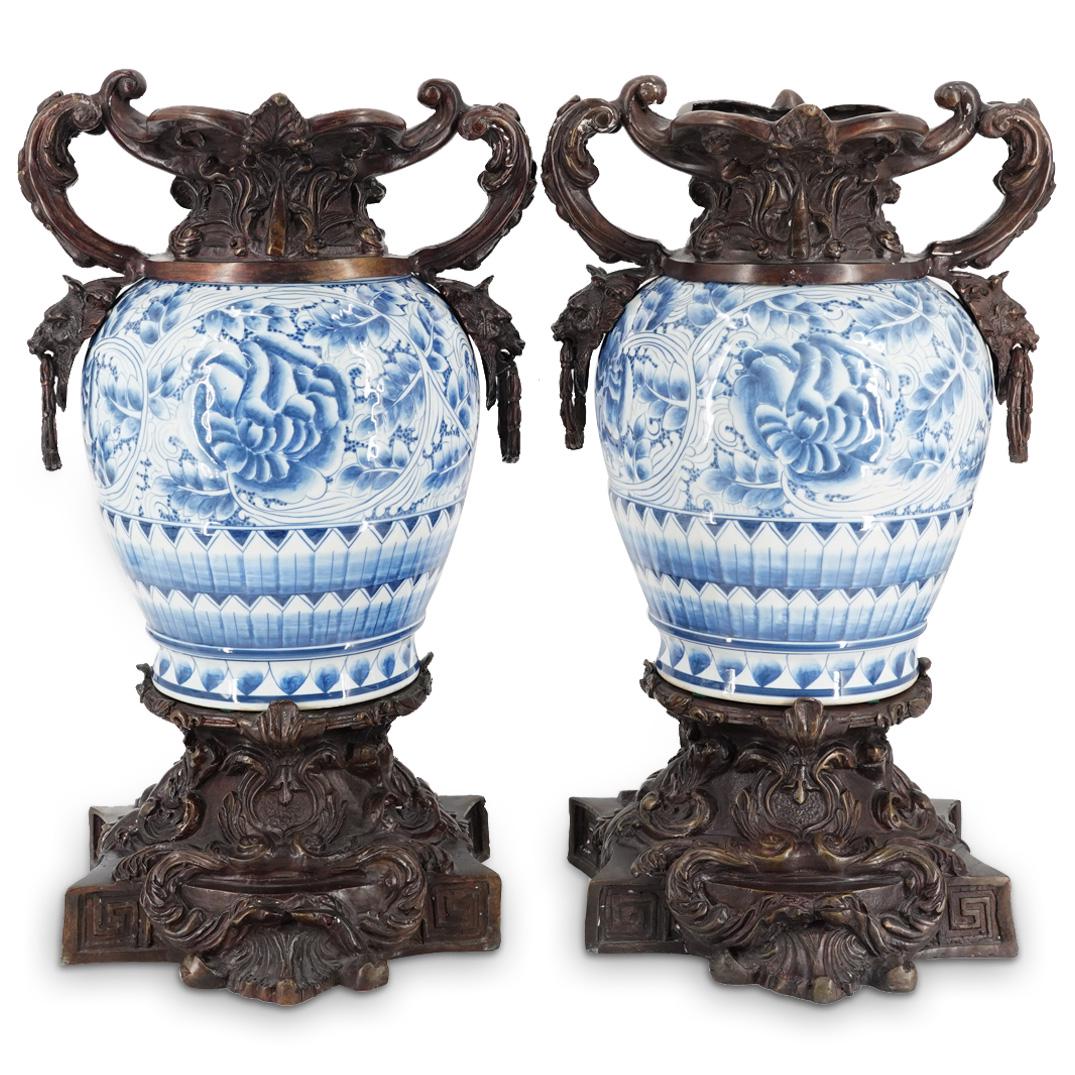 (2 Pc) Maitland Smith Blue And White Porcelain, Bronze Vases (1 of 10)