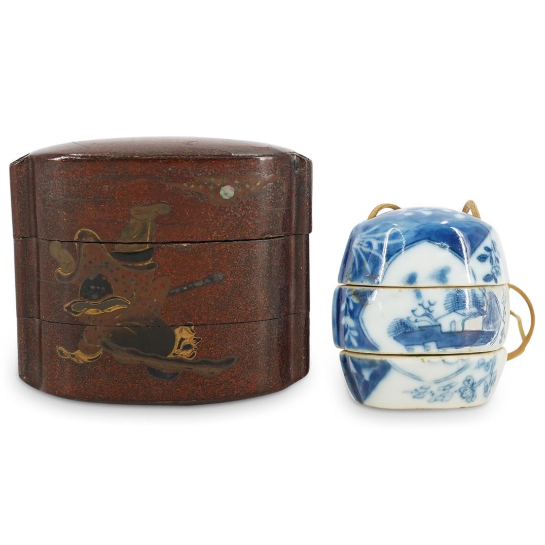 (2 Pc) Japanese Blue And White Inro And Lacquered Inro (1 of 6)