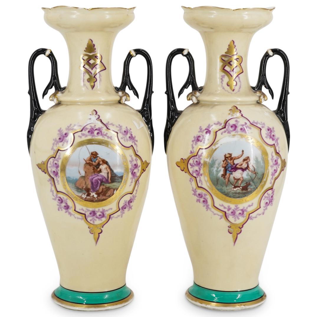 (2 Pc) Large Old Paris Porcelain Urn Vases (1 of 8)