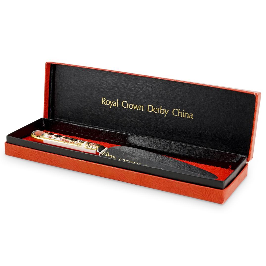 English Royal Crown Derby Porcelain Pie Server (1 of 3)