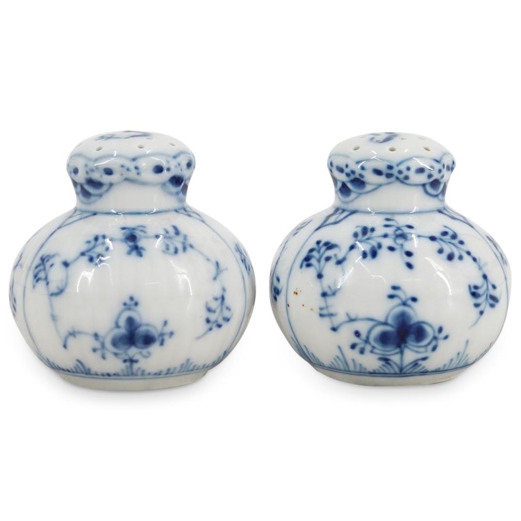 (2 Pc) Royal Copenhagen "Blue Fluted" Salt & Pepper Shakers (1 of 6)