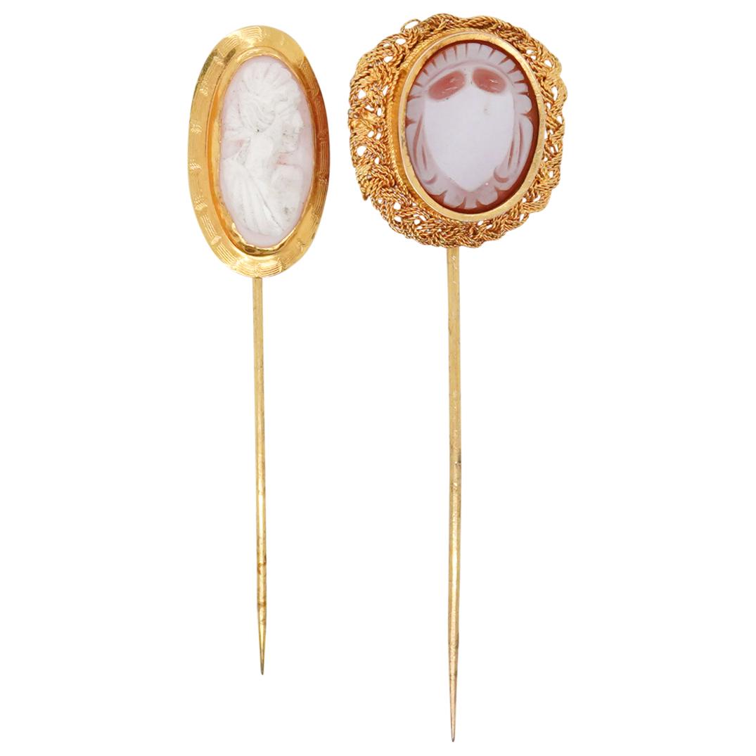 (2 Pc) Victorian 14k Gold Cameo Pins (1 of 2)