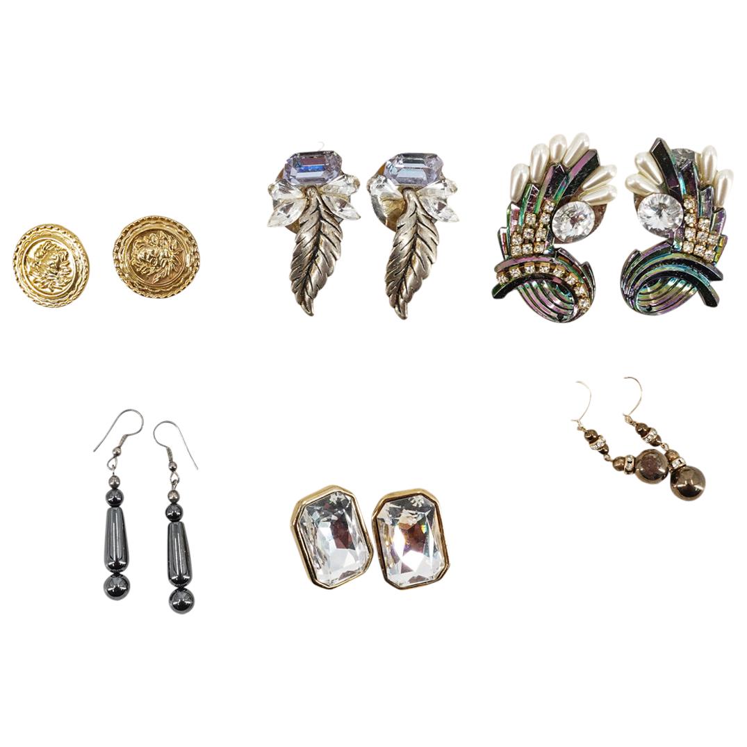 (6 Pc) Costume Jewelry Assorted Designer Earrings Grouping Set (1 of 7)