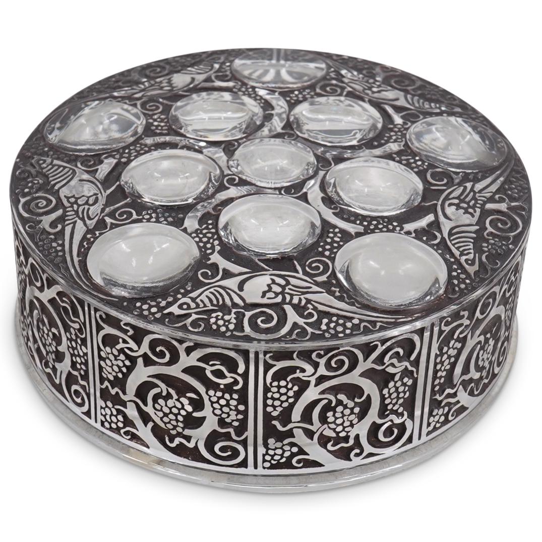 Lalique Crystal Roger Jewelry Vanity Lidded Box (1 of 4)