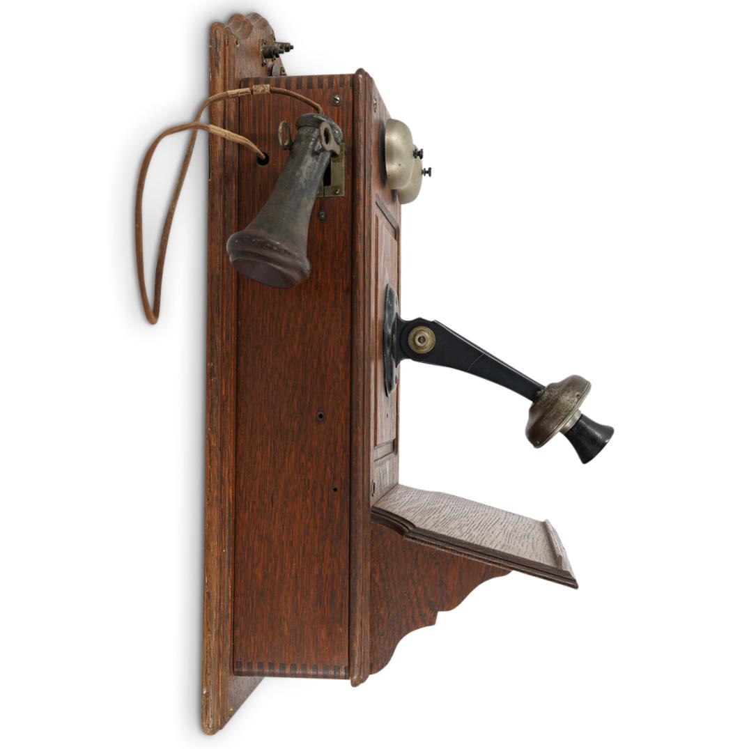 Antique Kellogg Oak Crank Wall Telephone (1 of 10)