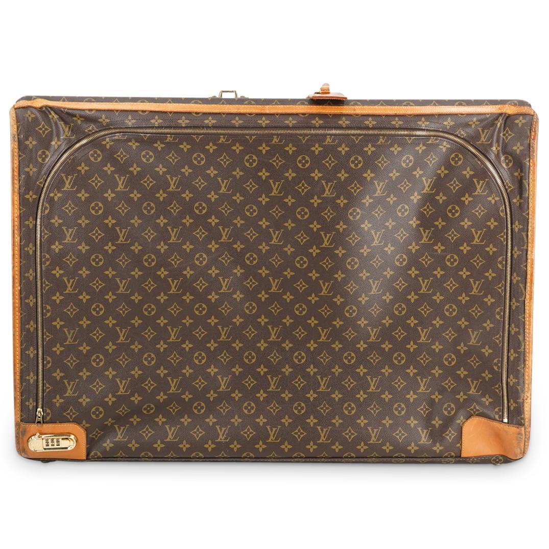 Louis Vuitton SoftSide Canvas Vintage Suitcase (0183) on Jan 10, 2023 Akiba Antiques in FL