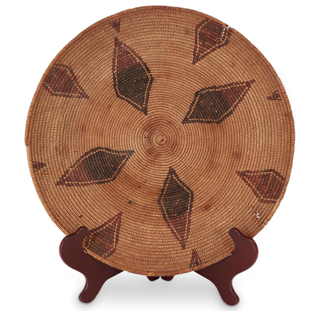Maidu Native American Woven Tray (1 of 4)