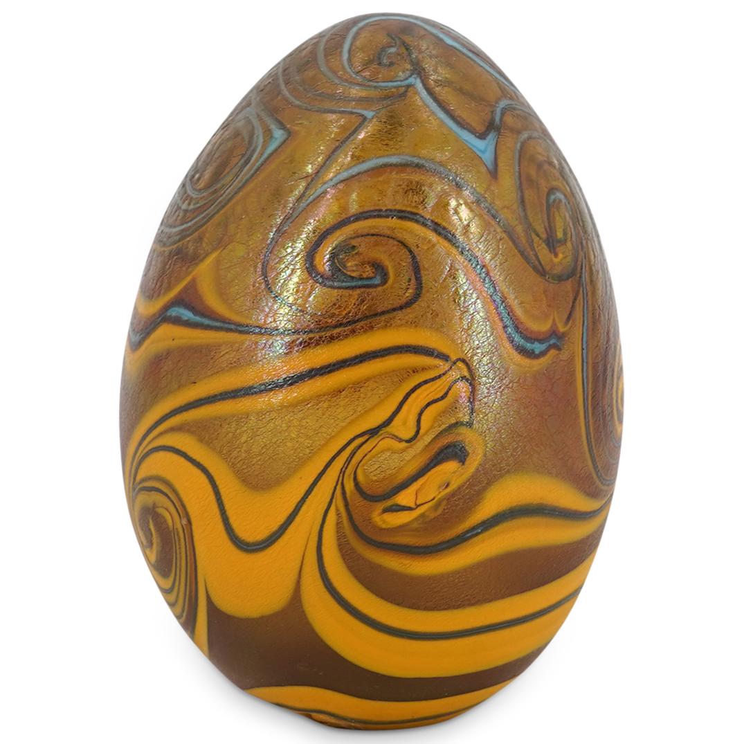 Art Studio Glass Feathered Pull Iridescent Egg (1 of 6)