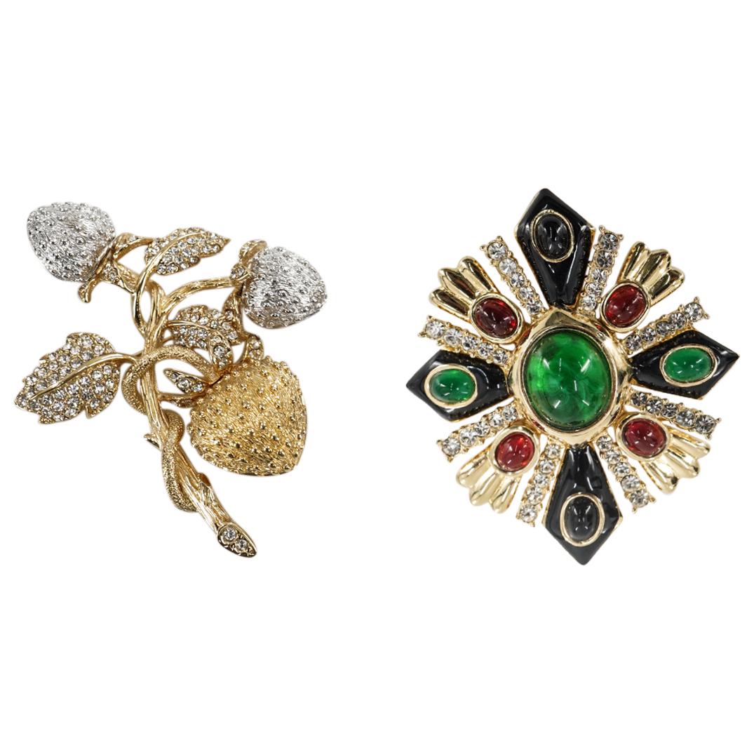 (2 Pc) Vintage Ciner Costume Jewelry Brooches (1 of 6)