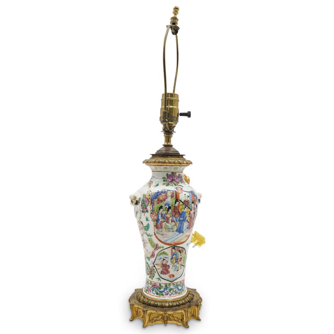 Vintage Chinese Rose Medallion Converted Vase Table Lamp (1 of 7)