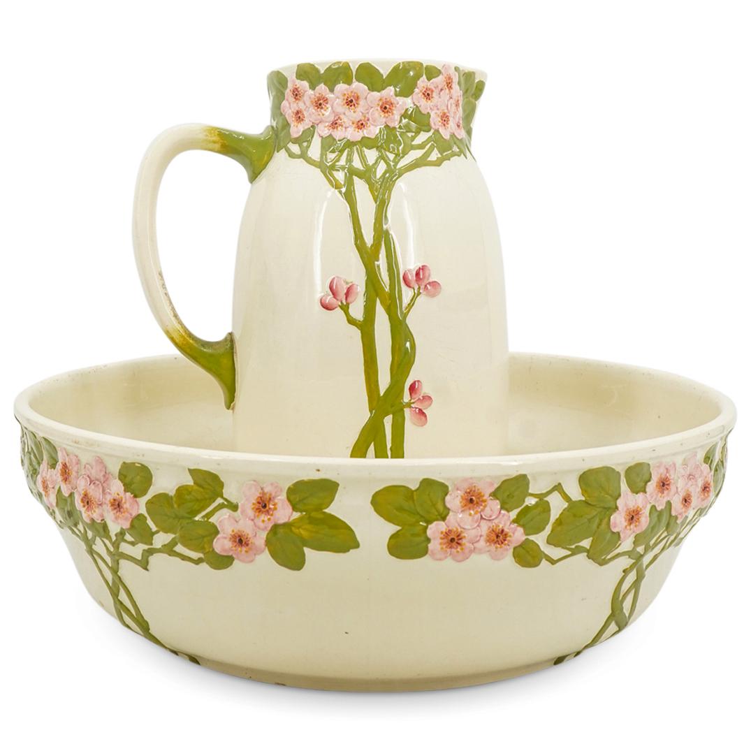 (2 Pc) Sarreguemines Majolica Porcelain Pitcher And Washbasin (1 of 4)