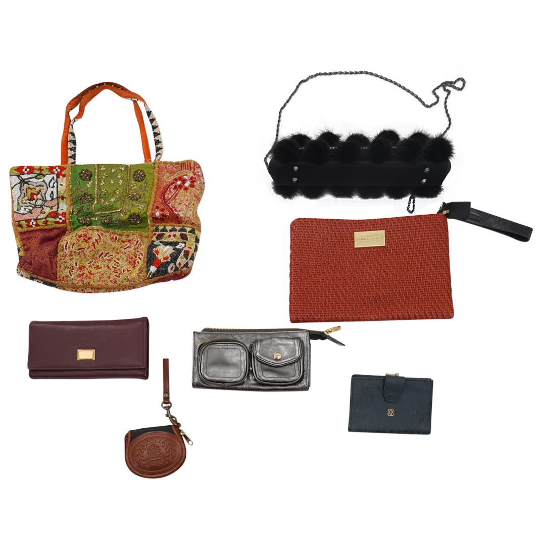 (7 Pc) Assorted Bags & Wallets Accessories Vintage Grouping Set (1 of 13)