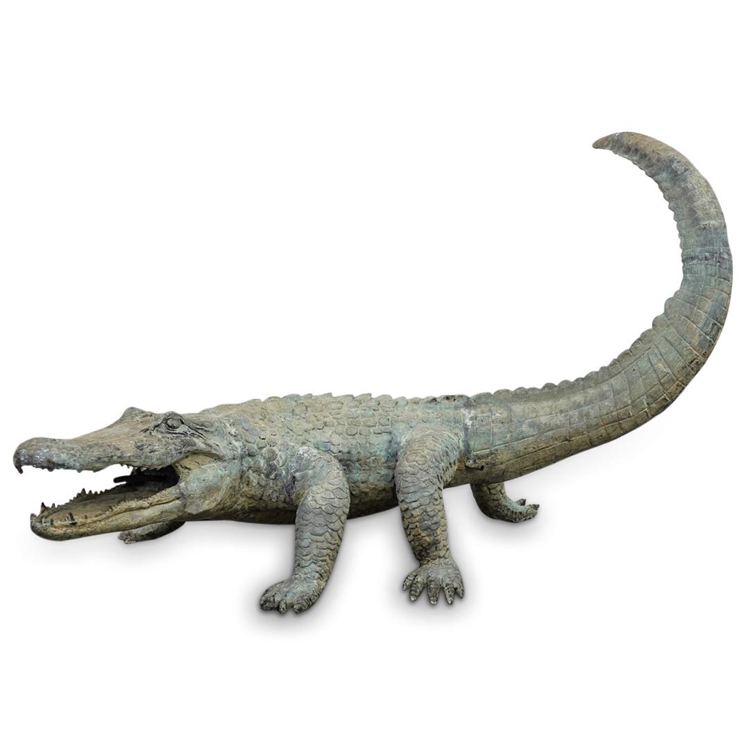 Lifesize Bronze Alligator Garden Fountain (1 of 10)