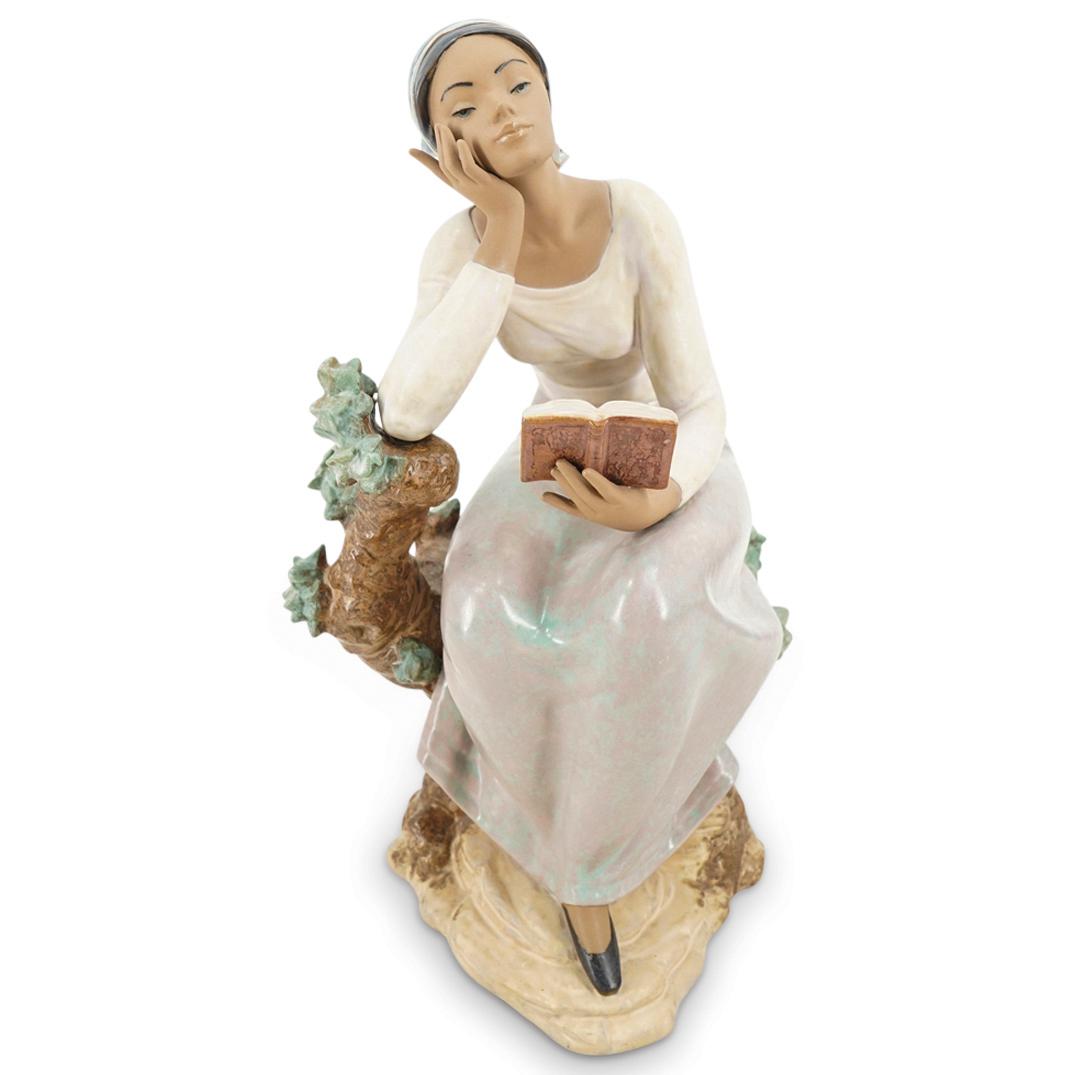 Lladro "Poetic Moment" Porcelain Figure (1 of 6)