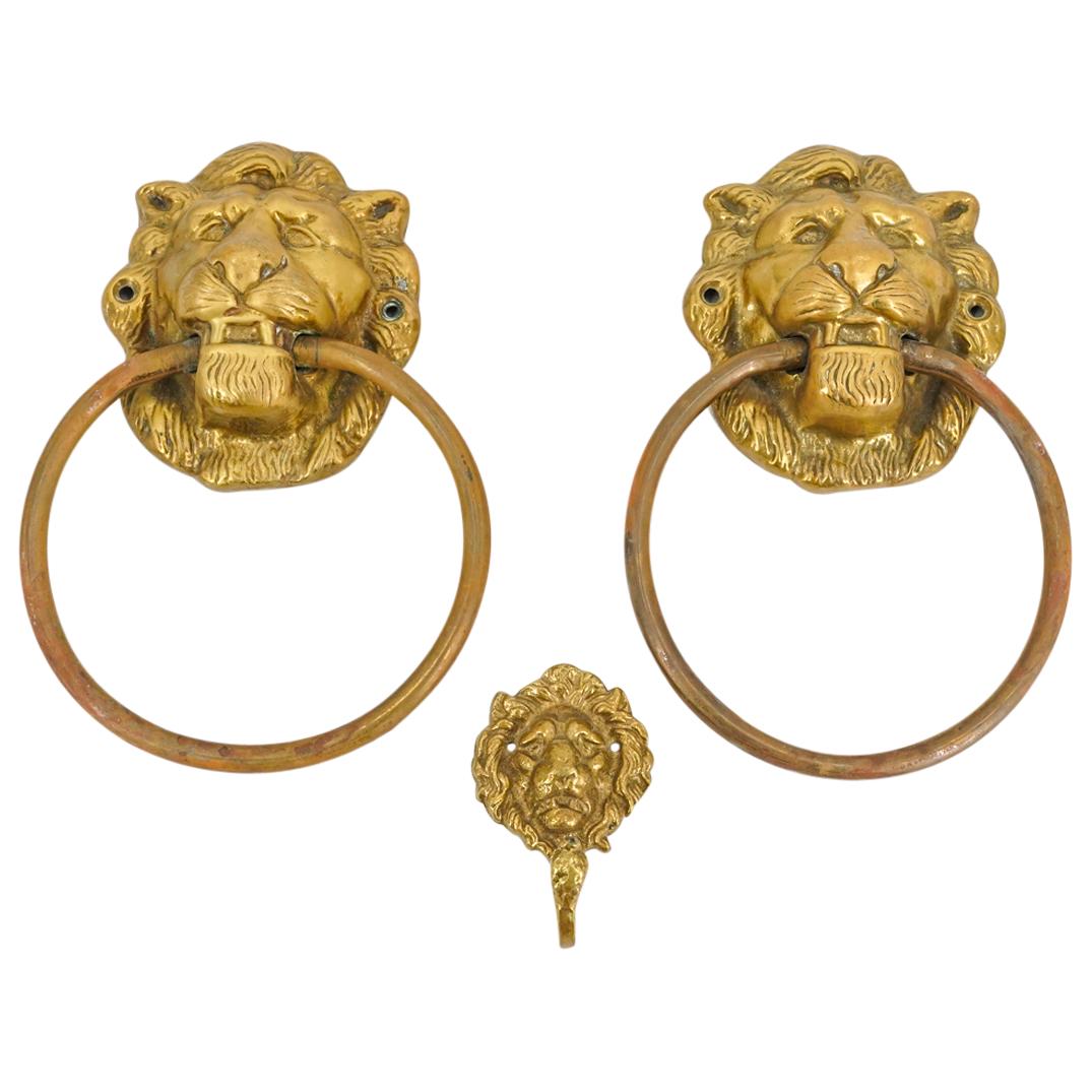 Vintage Glo-Mar Artworks Brass Lion Door Knockers & Hook (1 of 6)