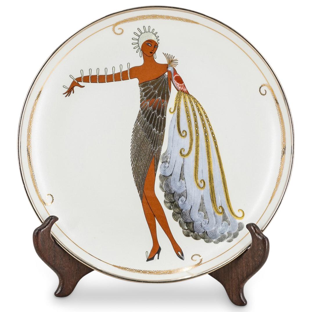 Diva II House of Erte Collector Plate: DESCRIPTION: Diva II House of Erte collector plate, Sevenarts LTD. The Franklin Mint. CIRCA: 20th Century ORIGIN: USA DIMENSIONS: D: 8.25" Have a similar item to sell? Contact: Info@Akibaantiques.com.