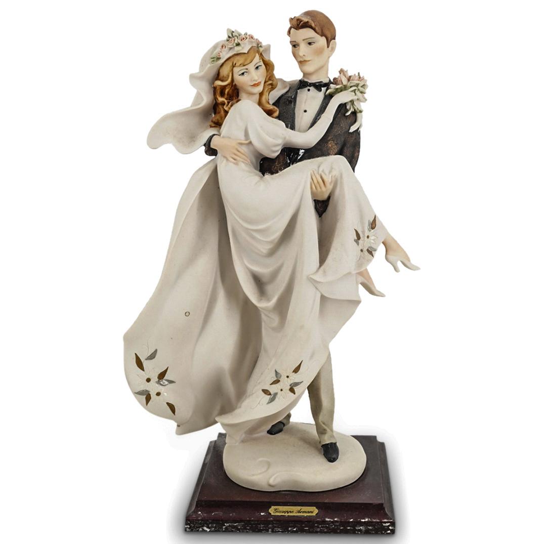 G. Armani "Over The Threshold" Capodimonte Porcelain Figurine (1 of 9)