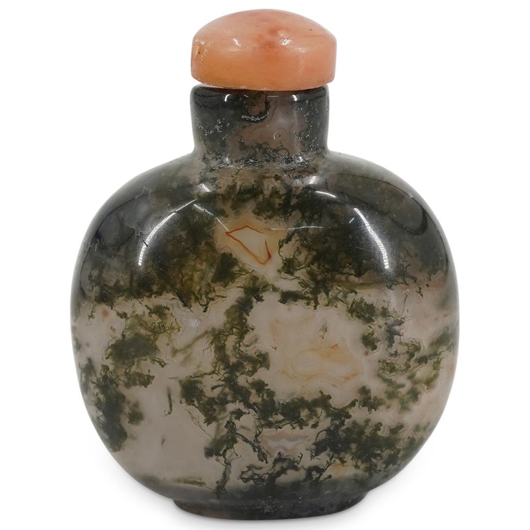 Antique Chinese Clear, White, And Green Hard Stone Snuff Bottle (1 of 5)