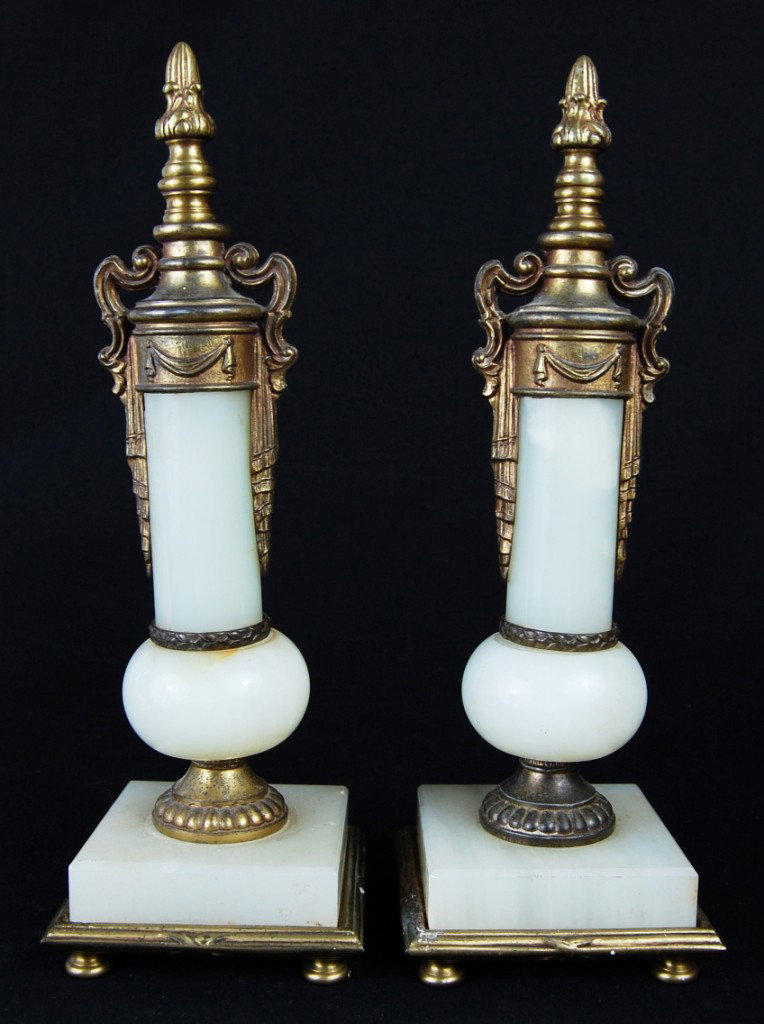 Antique Pair Deco Bronze Marble Onyx Pillars: DESCRIPTION: Pair art deco bronze and Marble onyx heavy pillars CIRCA: Early 1900's MADE IN: France DIMENSIONS: H: 12'' x L: 4.5'' RESERVE: None