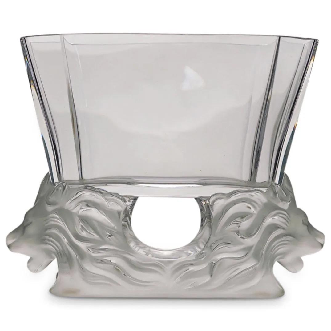 Lalique Crystal "Venise" Vase (1 of 3)