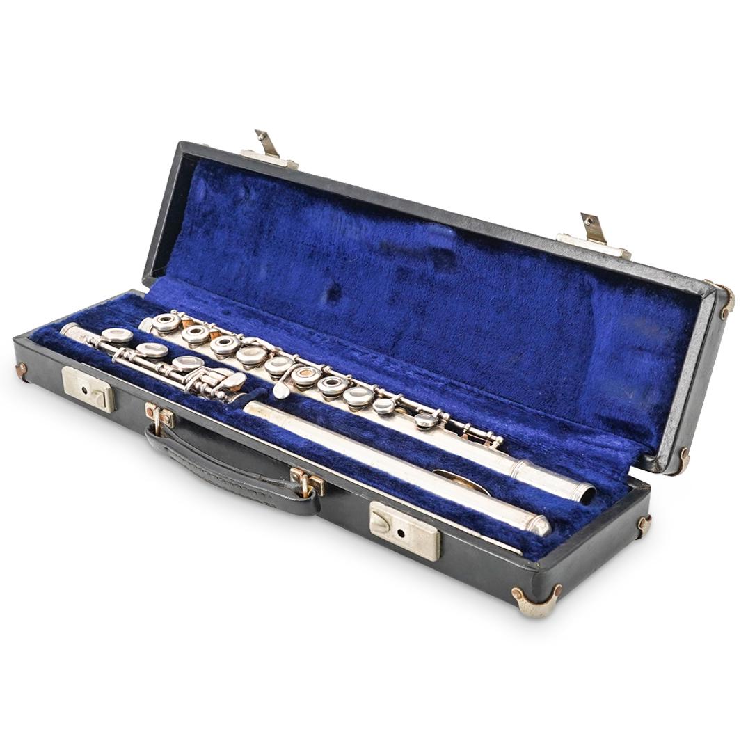 Armstrong Model 80 B Sterling Silver Flute With Case (1 of 12)