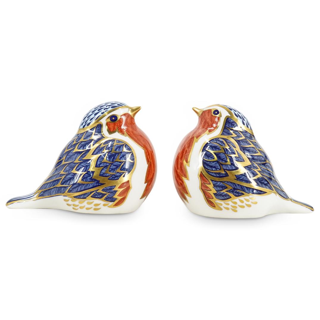 (2 Pc) Royal Crown Derby "Robin Bird" Porcelain Paperweight Figurine (1 of 5)