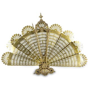 Roberto Menghi Bronze Folding Fireplace Screen: DESCRIPTION: An Italian gilt bronze pierced folding peacock fan fireplace screen. This is an italian gilt bronze decorative folding pierced fireplace screen, in a peacock fan design, with an ornate su