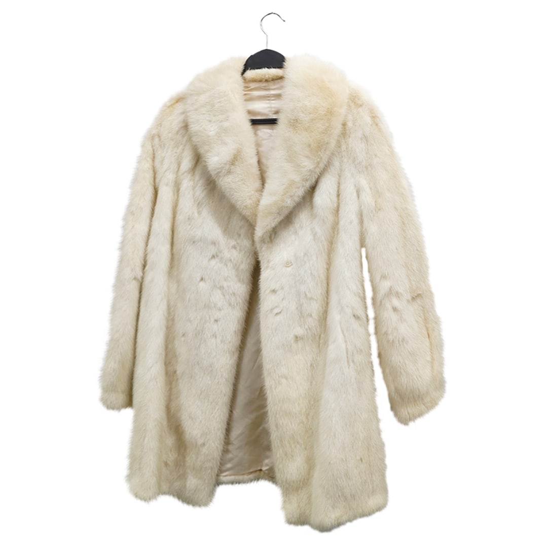 Vintage White Fur Short Coat (1 of 6)