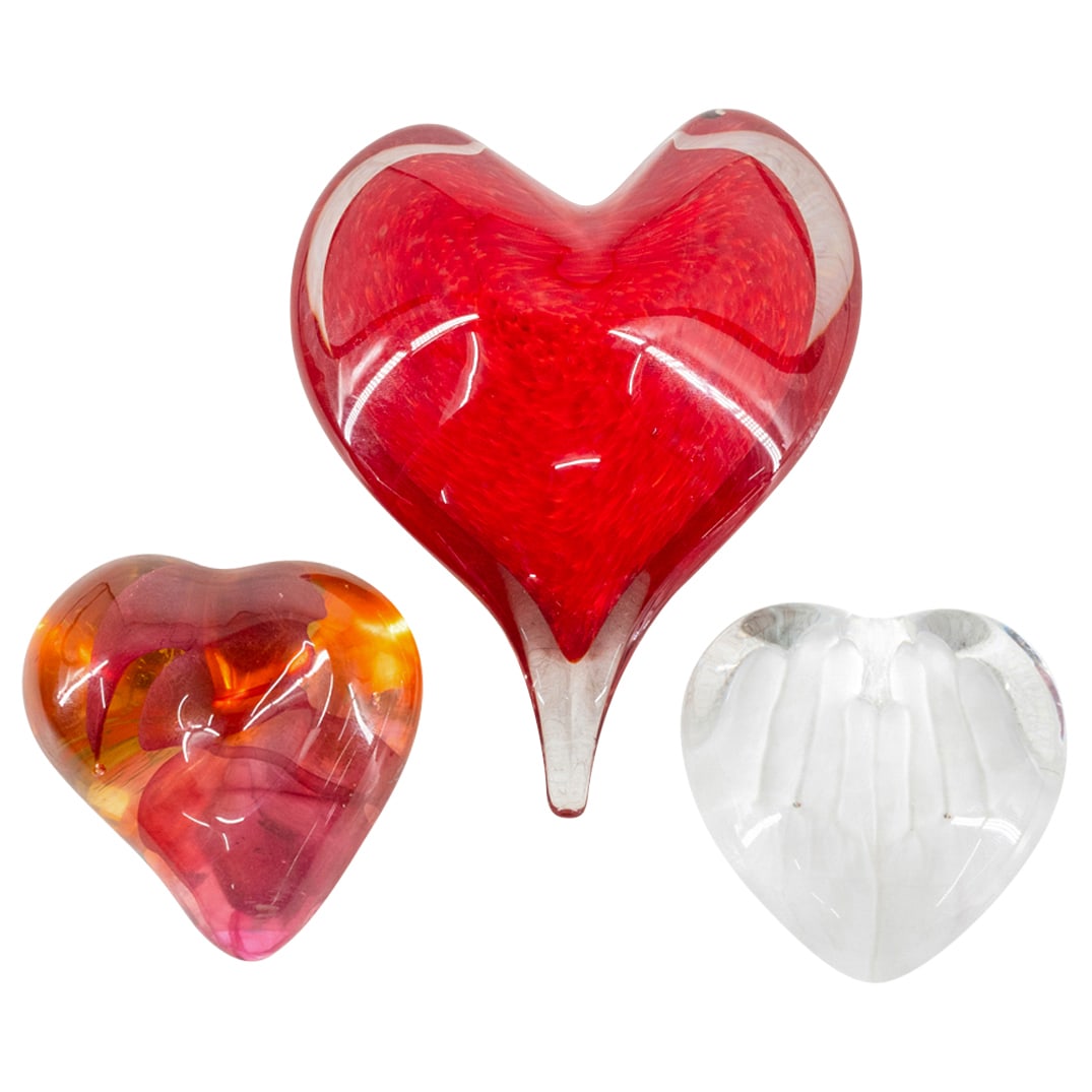 (3 Pc) Heart-Shaped Paperweights Collection (1 of 5)