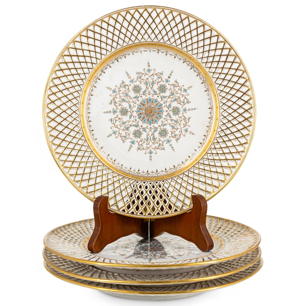 (4 Pc) Antique Pinkerhammer Porcelain Dessert Plates (1 of 4)