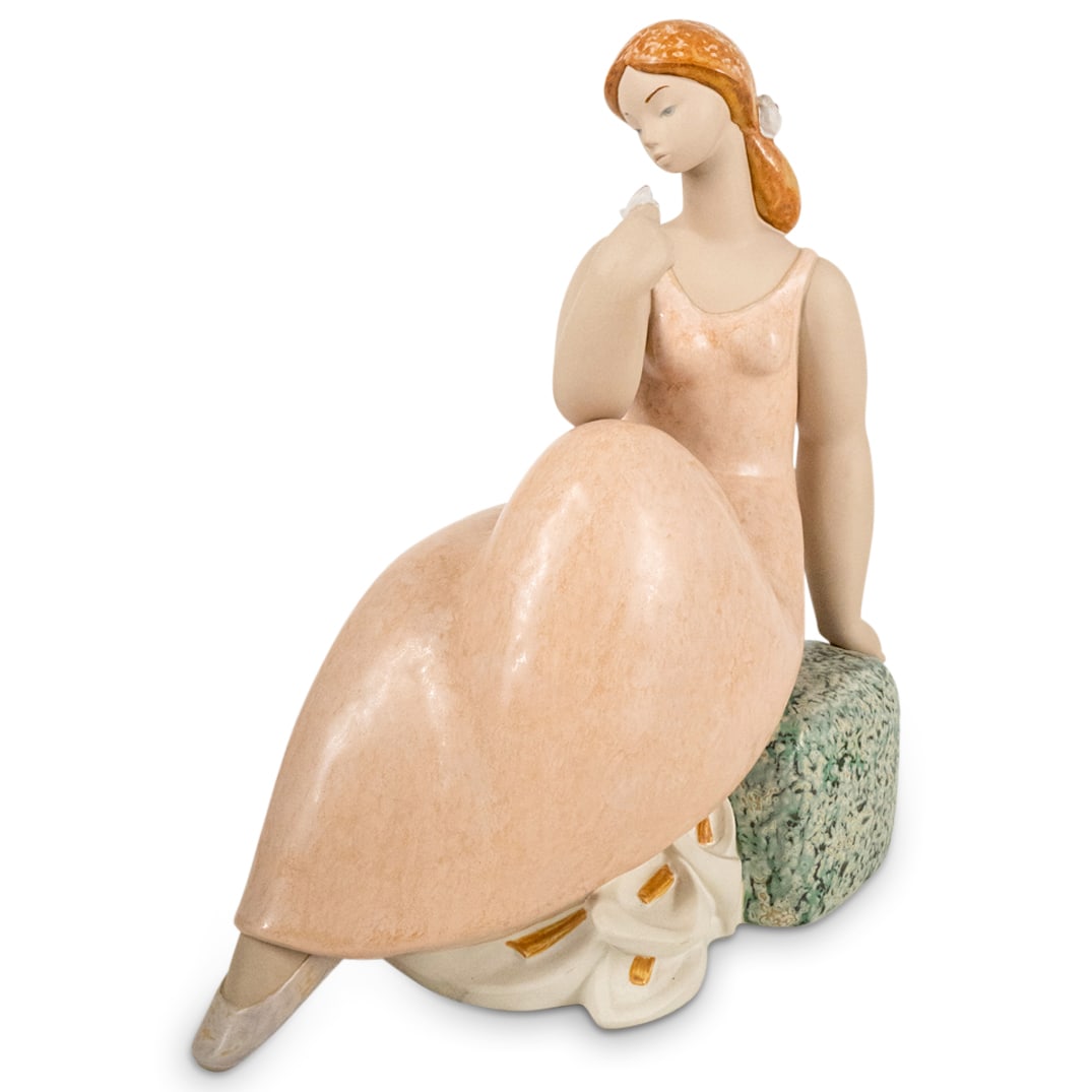Lladro Porcelain "Lady with Lilies II" Figurine Sculpture (1 of 9)
