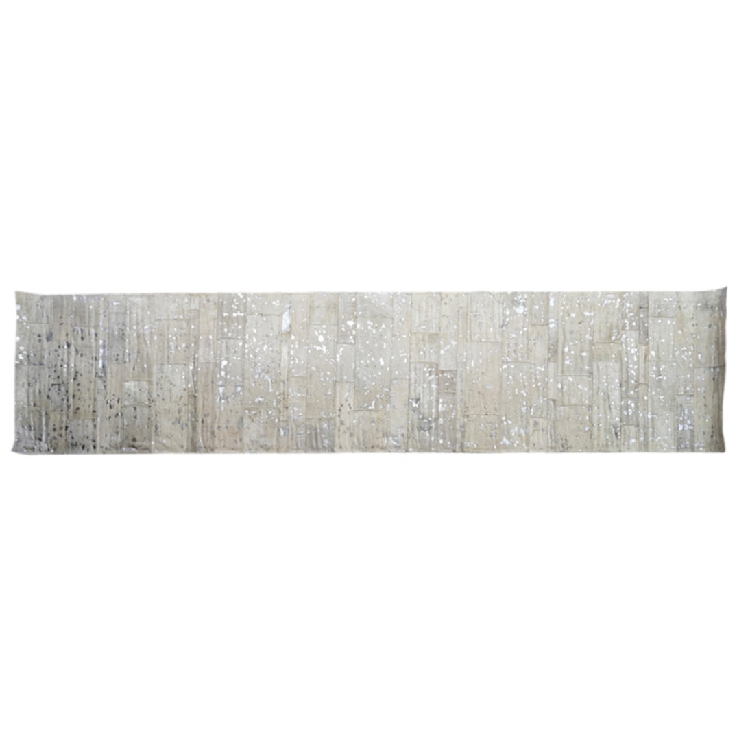Emporio Tapetes Splatter Paint Brick Cowhide Runner (1 of 4)