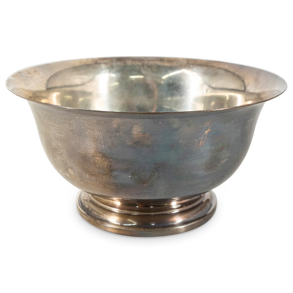 Sterling P. Revere Reproduction Bowl: DESCRIPTION: P. Revere American sterling silver pedestal bowl. Hallmarked: "P. Revere, Reproduction, Sterling, 401" with (Pictorial Harp) CIRCA: 20th Century ORIGIN: USA DIMENSIONS: H: 3" X D: 6" (Tot