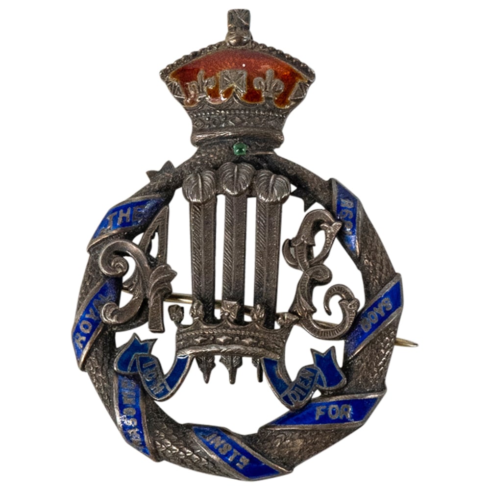 enamel Silver Royal Masonic, Stewards Badge: DESCRIPTION: Masonic, Spencer of London, enamel sterling silver badge for the Royal Masonic Institution for boys, stewards badge. Hallmarked: "R.S, Spencer, London" Rd. number at top. CIRCA: 1894 ORIG
