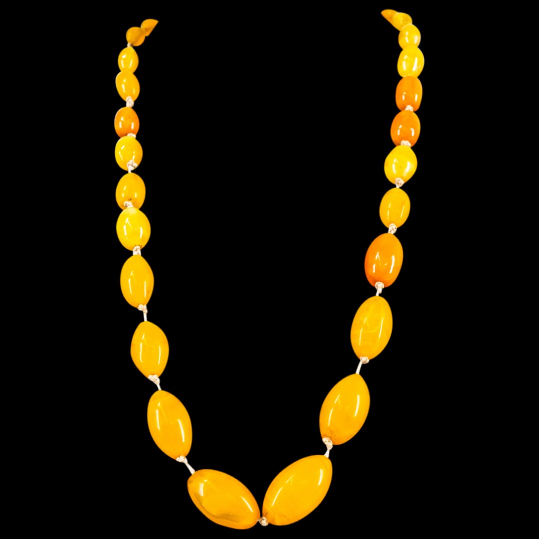Butterscotch Amber Beaded Necklace (1 of 3)