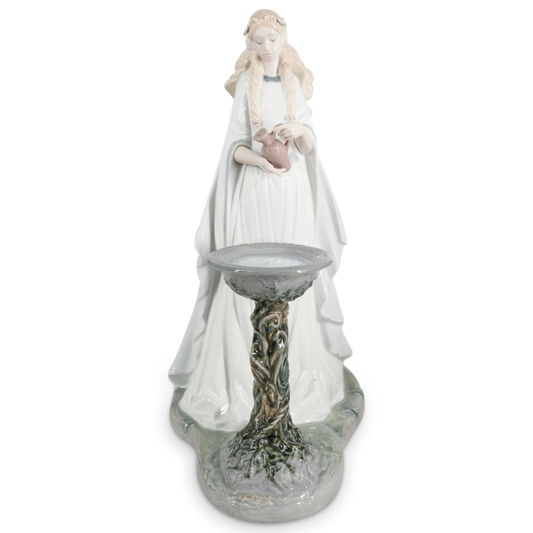 Lladro "Mirror of Galadriel" Porcelain Figurine (1 of 7)